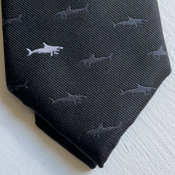 Elegant Black Shark Pattern Tie - Picture 2 of 6